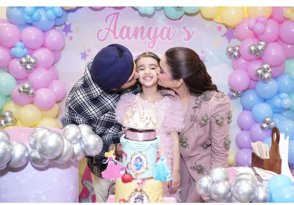 Aanya's cake